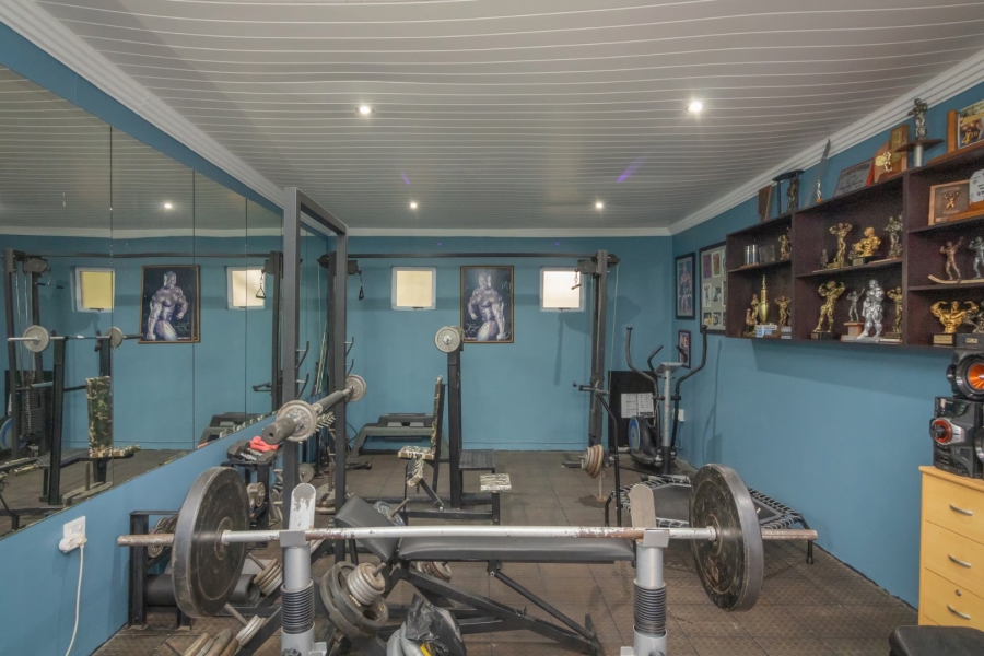 6 Bedroom Property for Sale in Elandia Free State